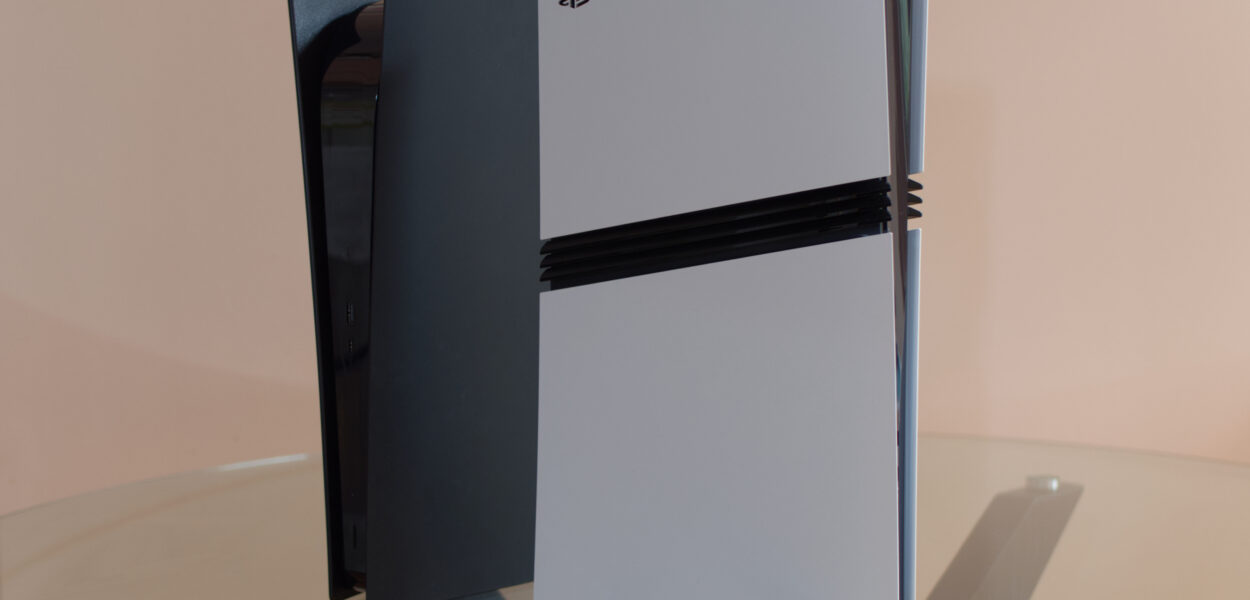 Weeks after raising prices, Sony is offering discounts on PS5