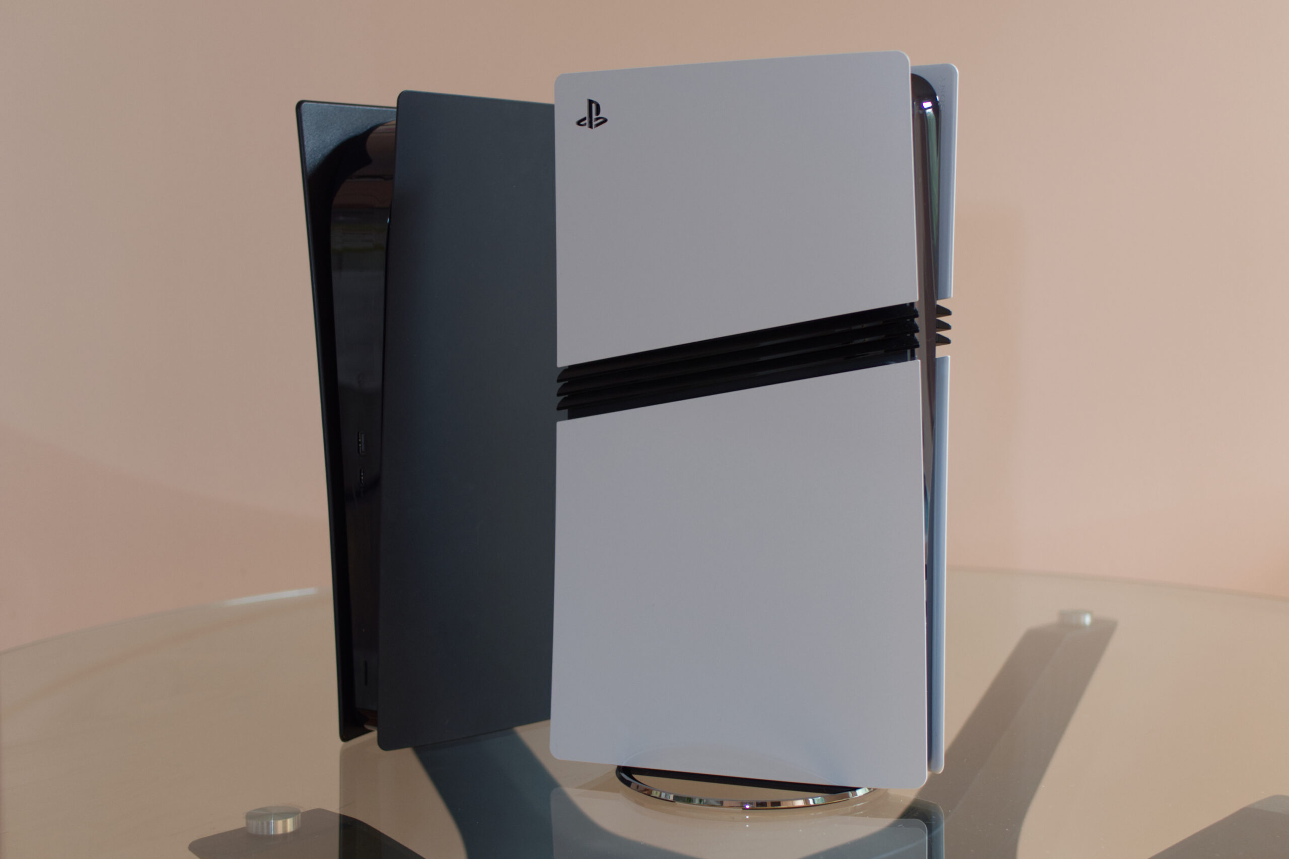 Weeks after raising prices, Sony is offering discounts on PS5